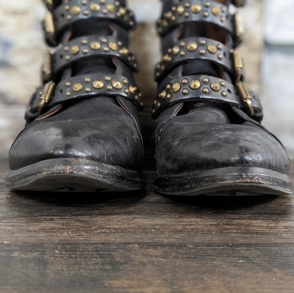 ⚡SOLD⚡A.S.98 Bronze Studded Black Leather Frankie Boot w. Pointed Toe - Picture 2 of 13